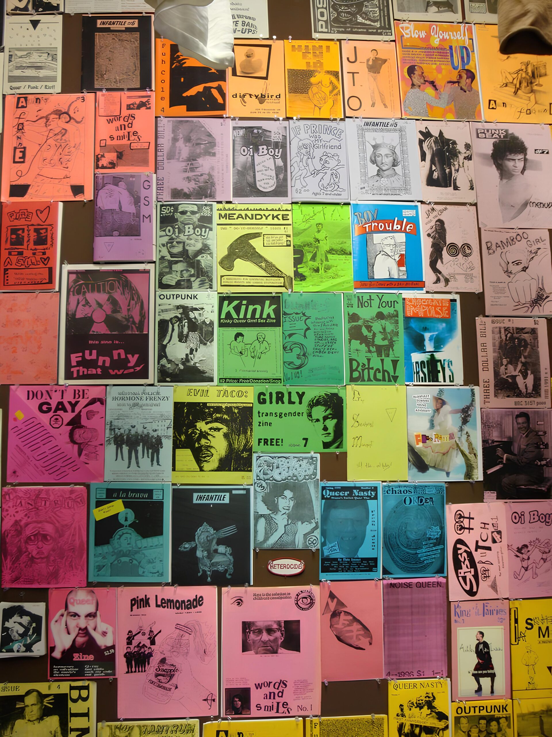 暮らしを綴じる女たち──ZINE文化を女性史として読みなおす｜ミニコミ・手仕事・魔女の自主出版史